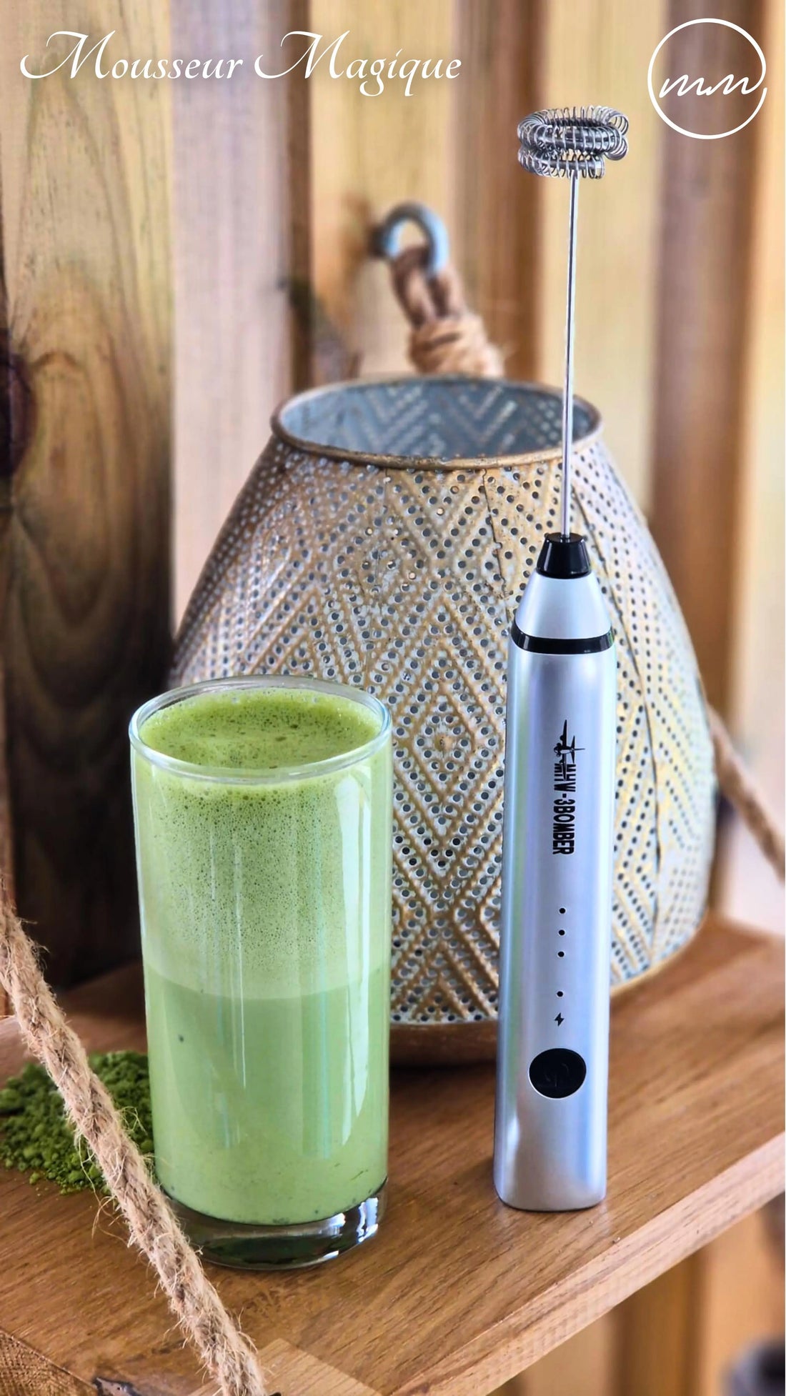 Comment préparer un matcha latte mousseux avec un mousseur à lait