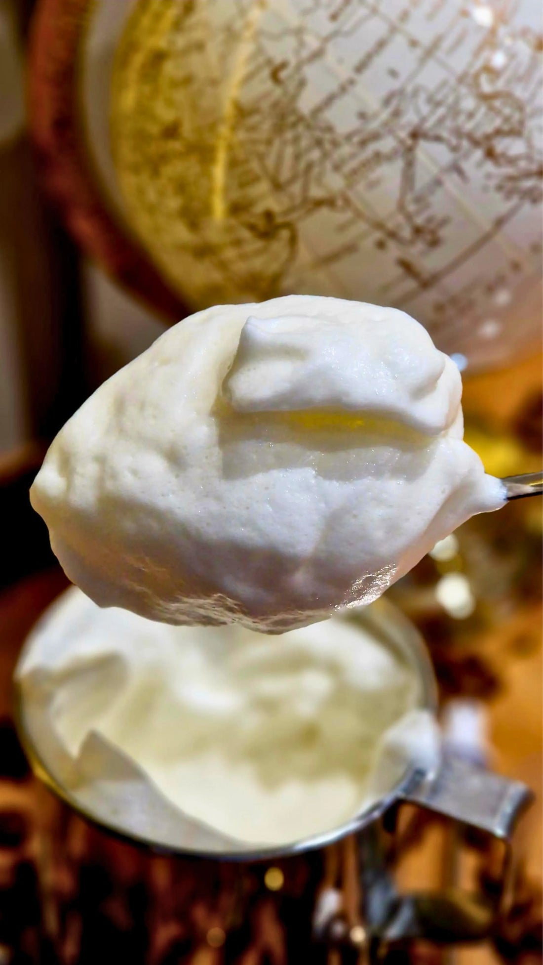 Microbulles vs grosses bulles : pourquoi la texture change complètement votre mousse de lait